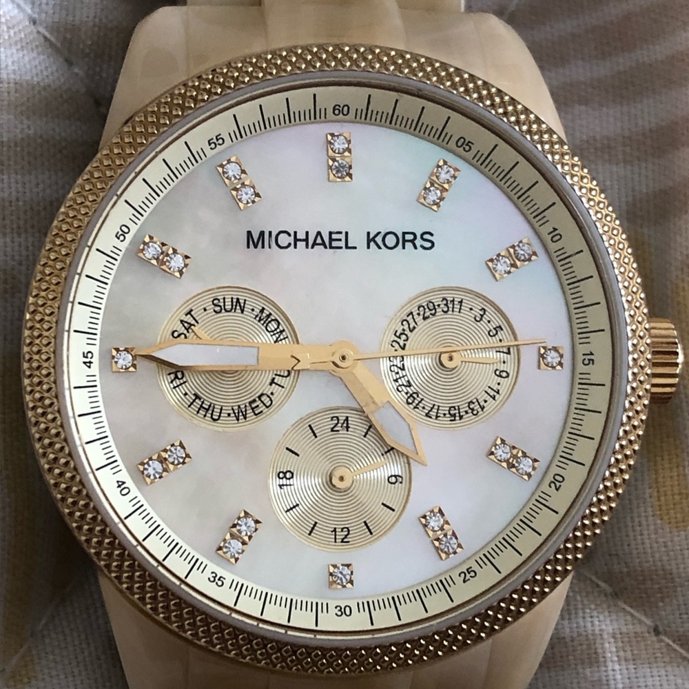 Micheal Kors Women’s Ritz Horn Watch